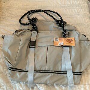 Blogilates ultimate gym bag NWT